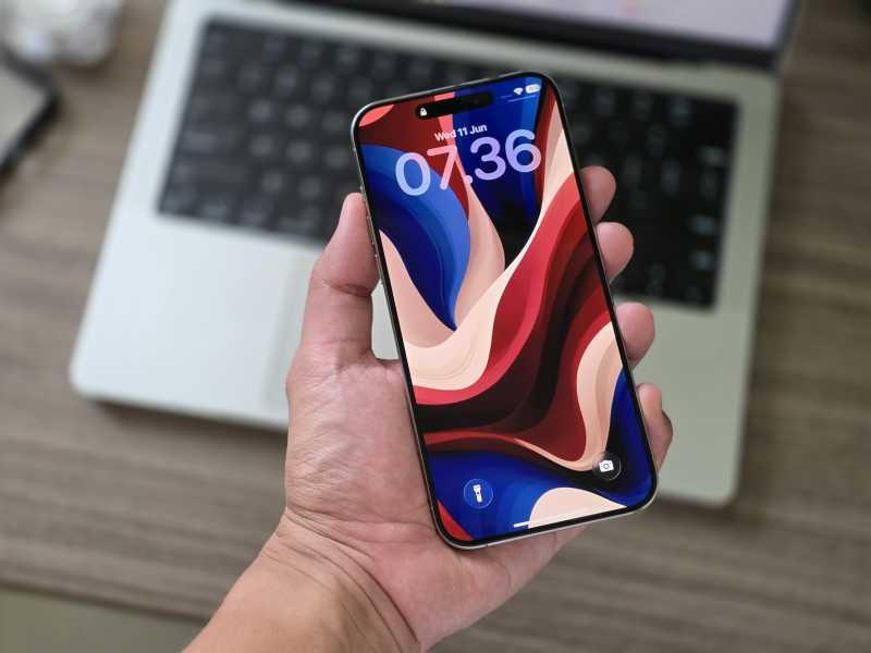 Gak Usah FOMO Install iOS 26 Developer Beta, Sabar Dulu Deh!